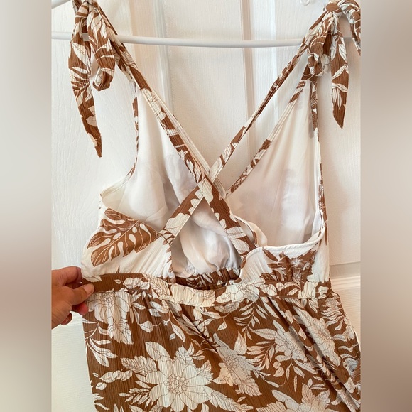 American Eagle Tropical Mix Print Tie-Strap Jumpsuit - Picture 6 of 11